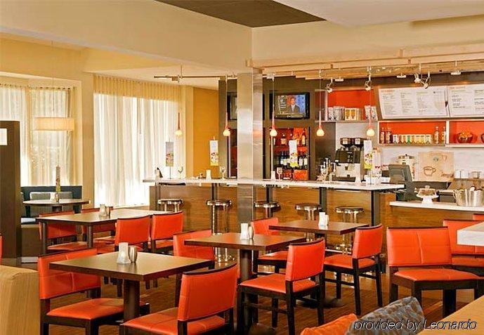 Courtyard By Marriott Greensboro Dış mekan fotoğraf